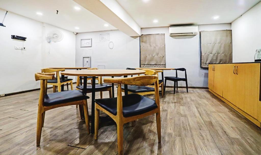 Hotel Orient Avenue Nagpur Exterior photo