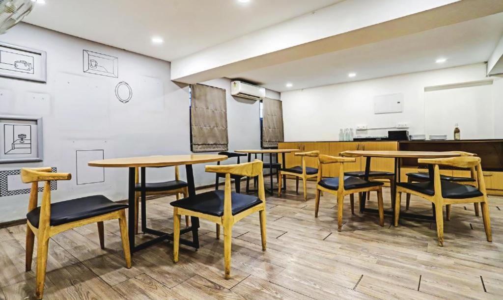 Hotel Orient Avenue Nagpur Exterior photo